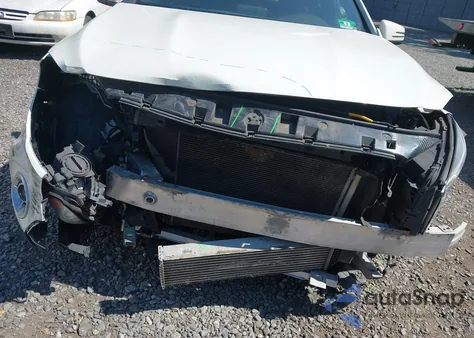 2018 Mercedes-Benz Gla 250 4Matic из США, поврежденный, VIN WDCTG4GB2JJ431226